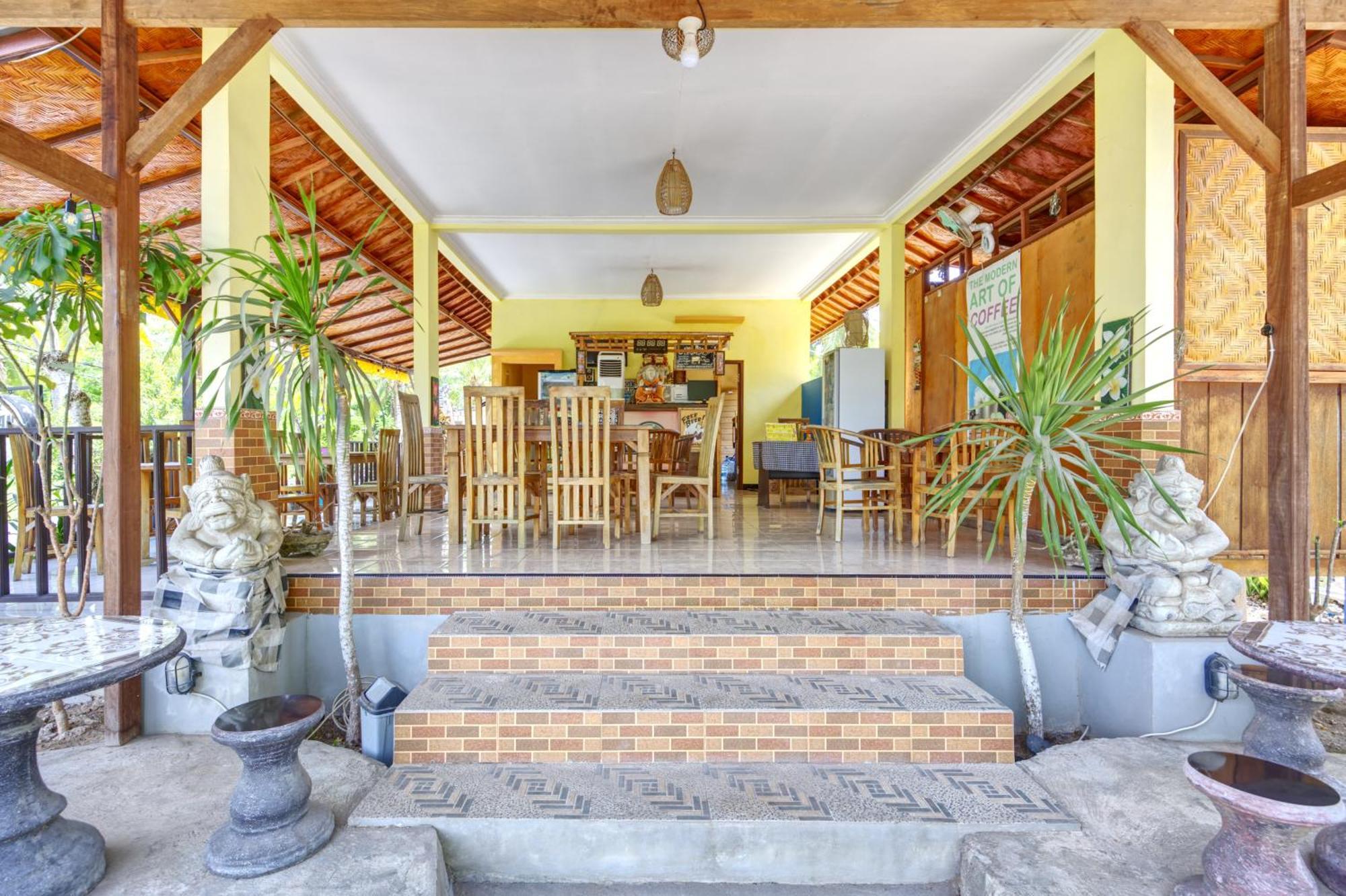 Misa Guest House Sakti Exterior photo